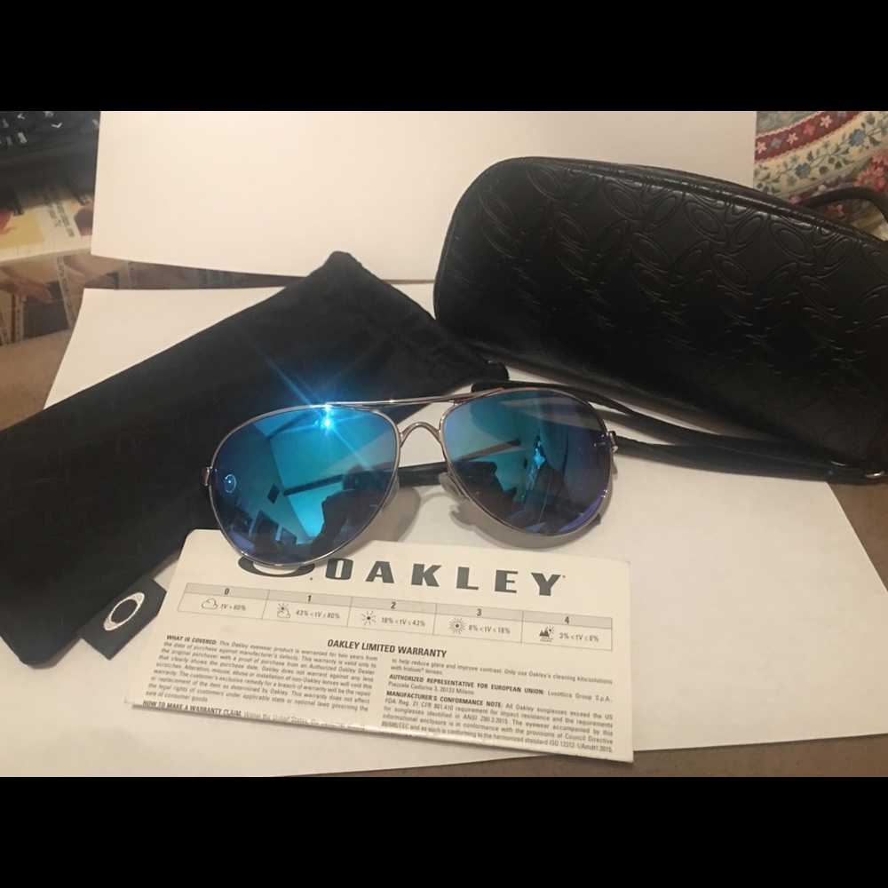 Oakley polarized sunglasses